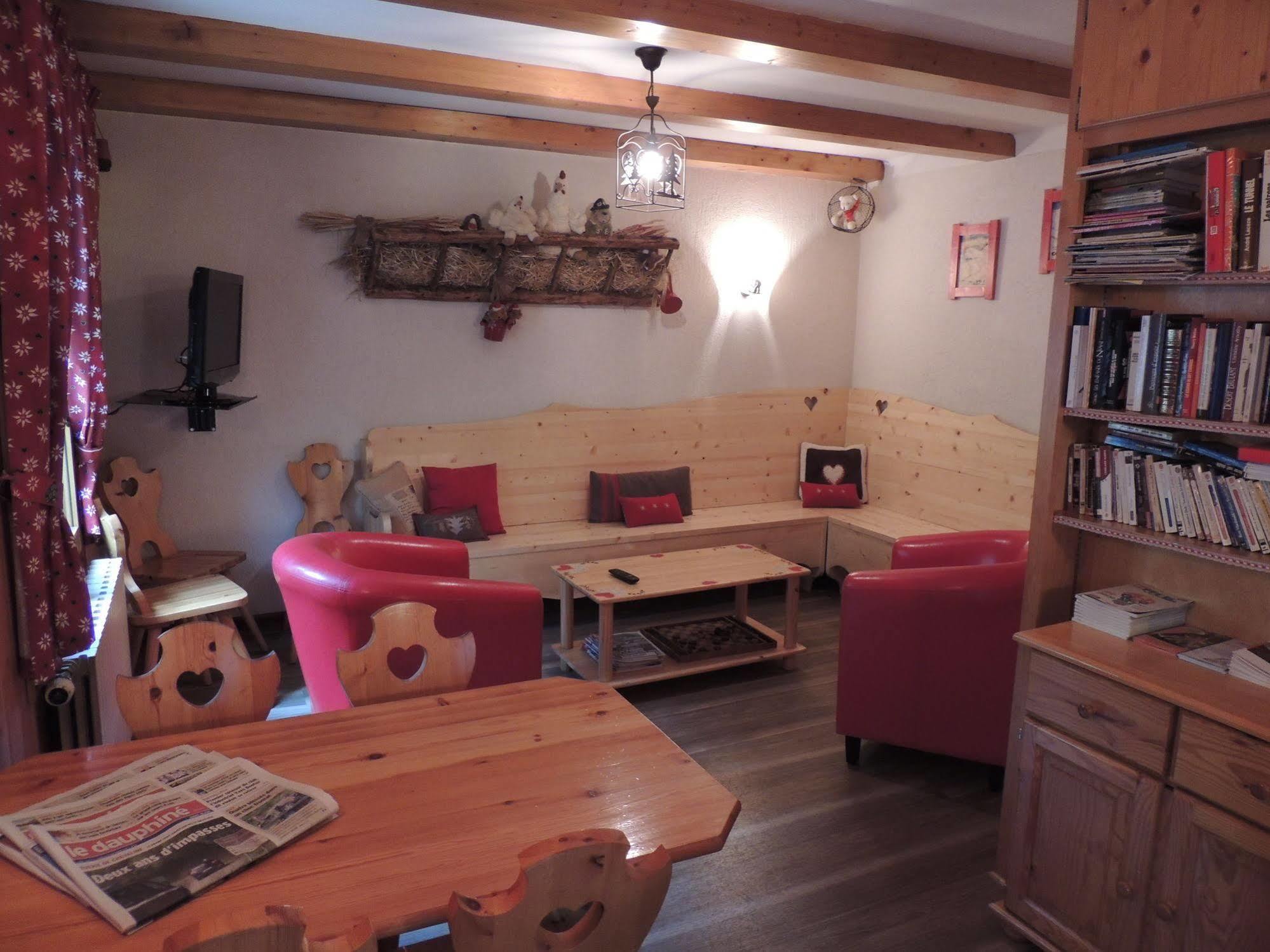 Hotel Les Granits Combloux Exterior foto